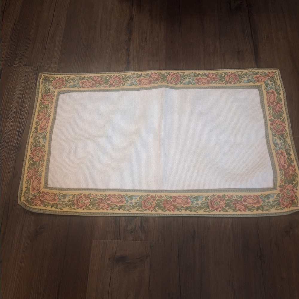 Floral Border Bath Mat
